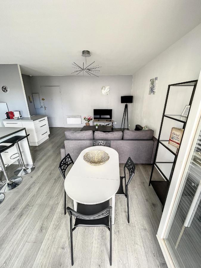 City & Cosy, Lyon Charcot- Wifi - Lave Linge - Balcon - Parking Eksteriør billede