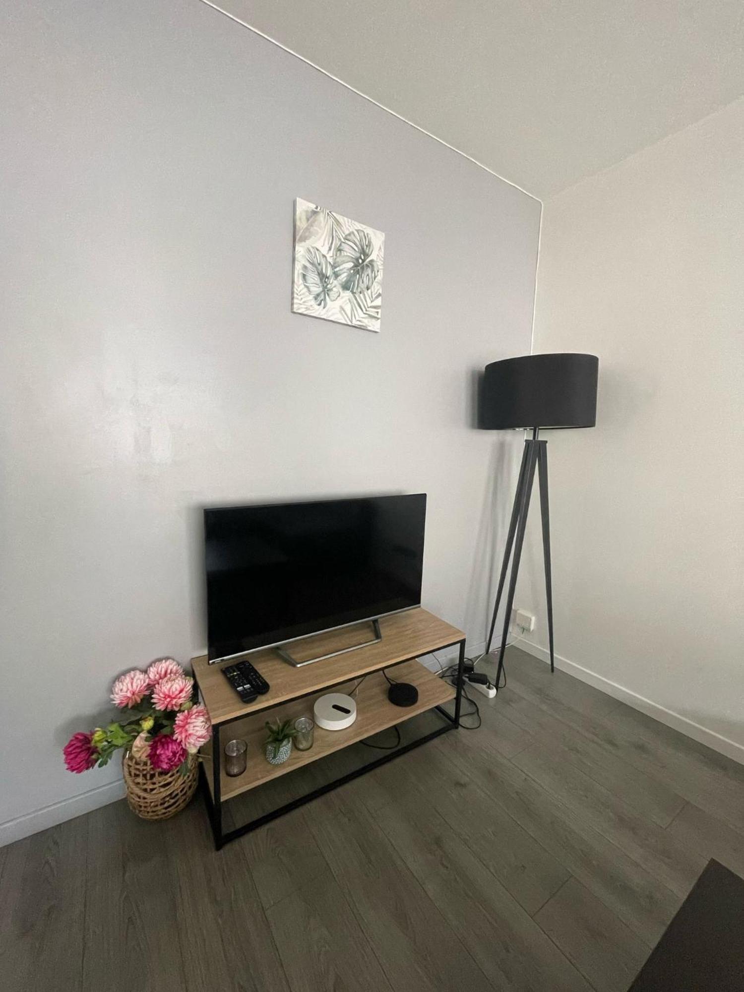City & Cosy, Lyon Charcot- Wifi - Lave Linge - Balcon - Parking Eksteriør billede