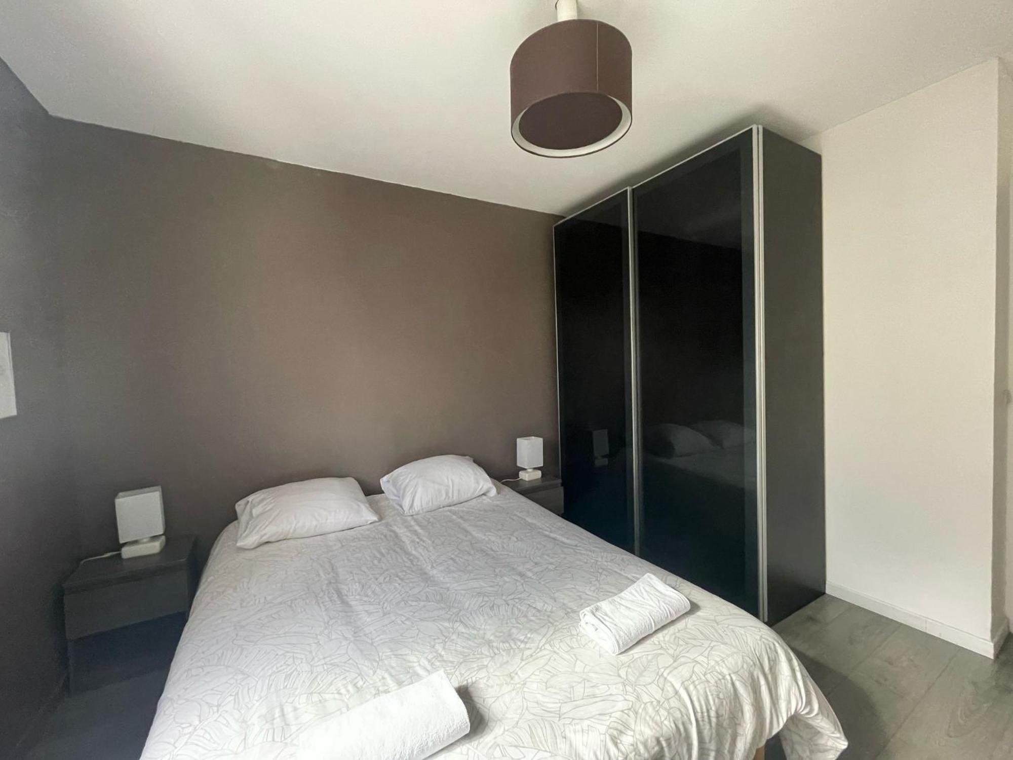 City & Cosy, Lyon Charcot- Wifi - Lave Linge - Balcon - Parking Eksteriør billede