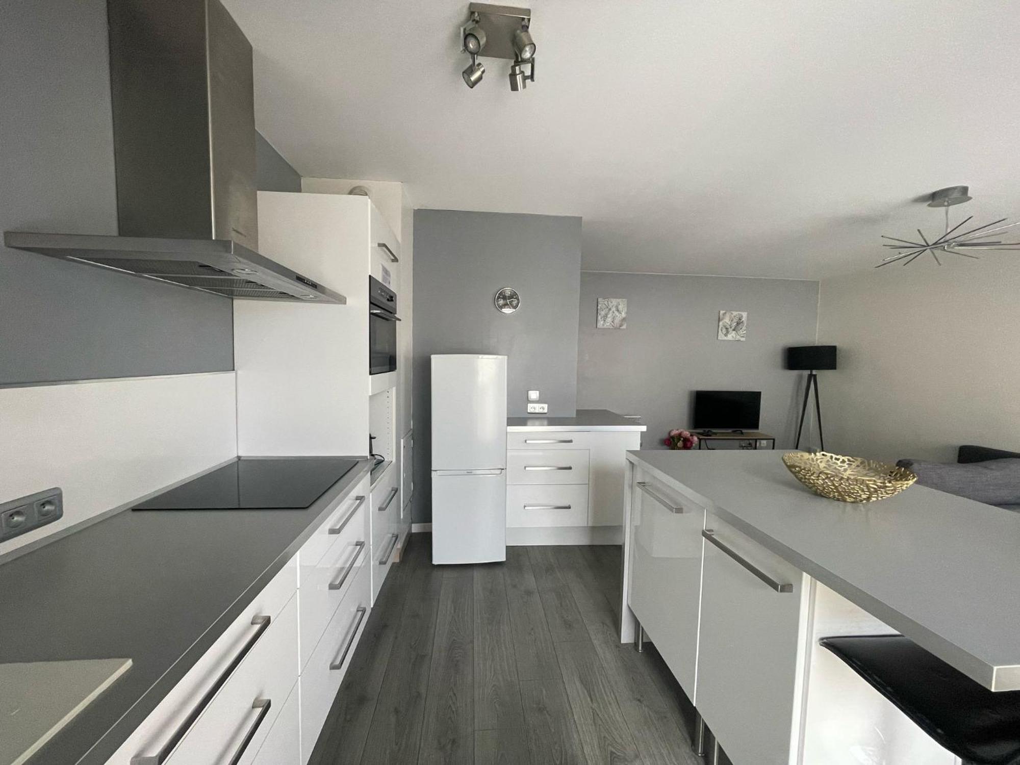 City & Cosy, Lyon Charcot- Wifi - Lave Linge - Balcon - Parking Eksteriør billede